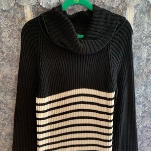 New York & Company Black/White Sweater - Size XL